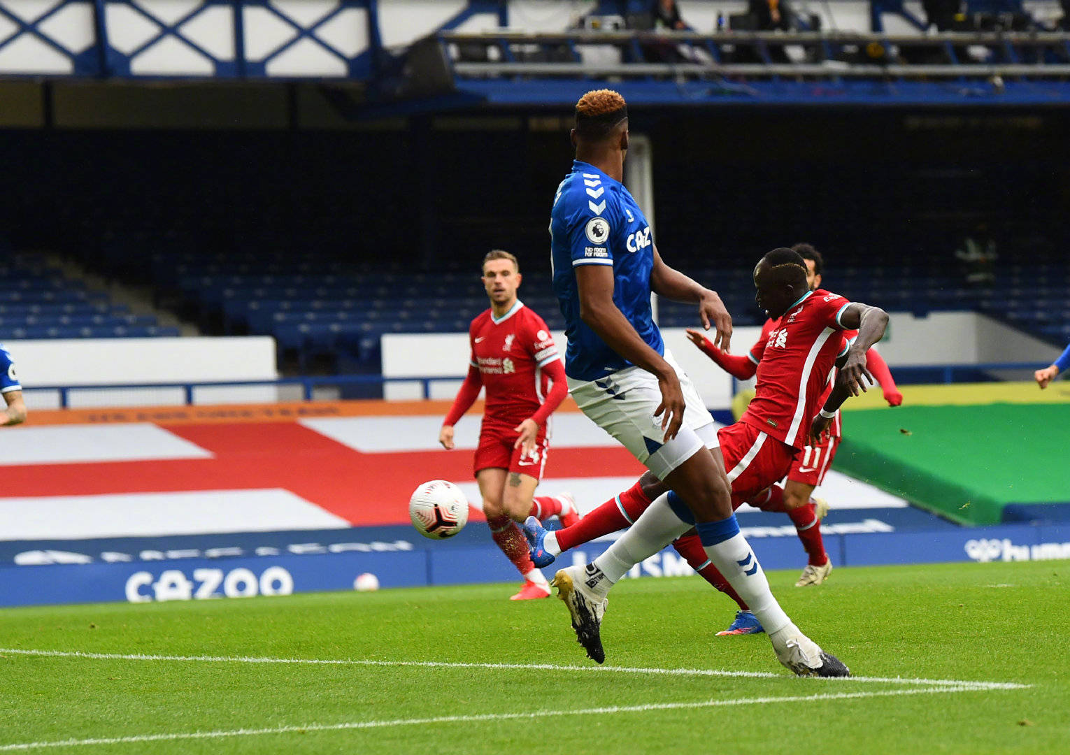 在摩纳哥横 在摩纳哥横